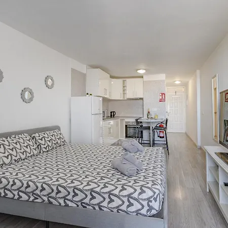 Complejo Borinquen Vista Al Mar * Playa de las Américas