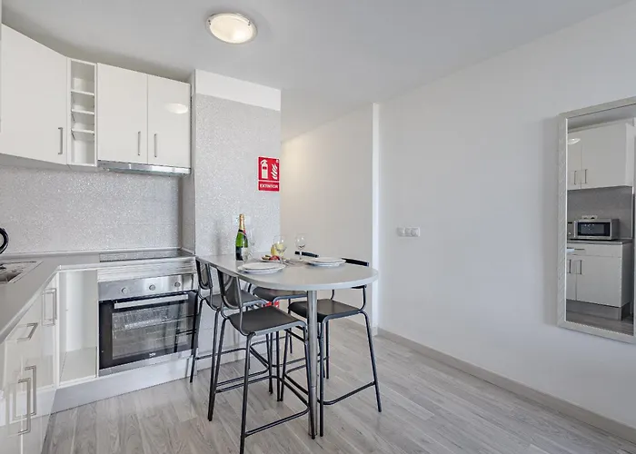 Complejo Borinquen Vista Al Mar * بلايا ذي لاس أميريكاس